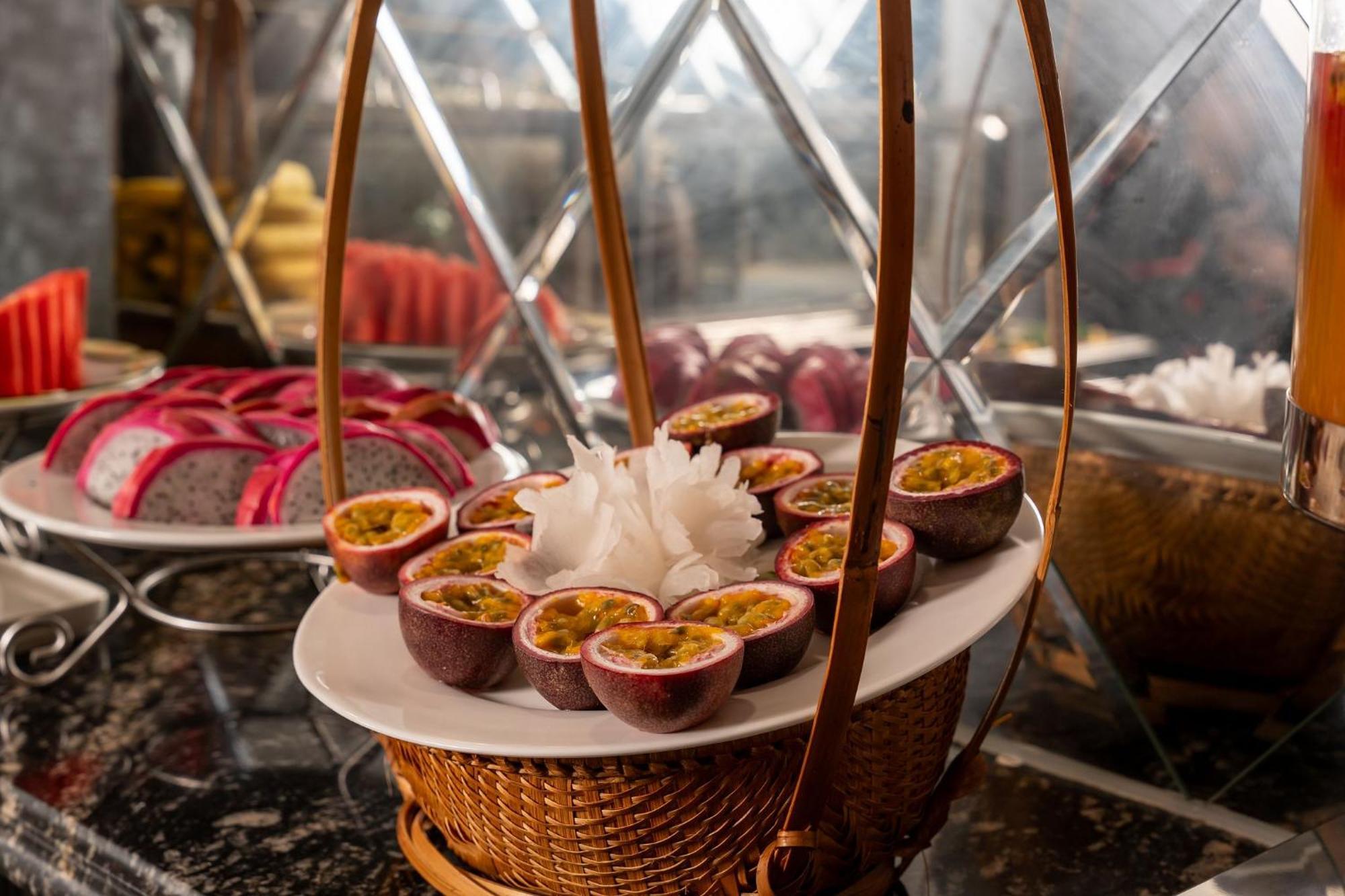 Amara Hanoi Hotel And Spa Extérieur photo